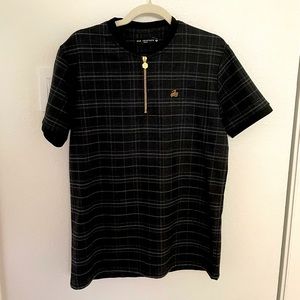 Bee Inspired Men’s Fitted Shirt Size Medium